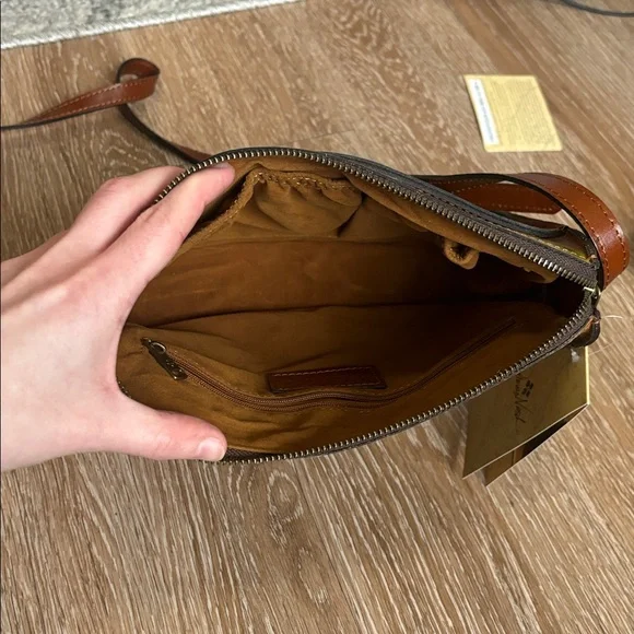 New! Patricia Nash watercolor butterfly Vallata crossbody bag, genuine leather - Picture 6 of 16